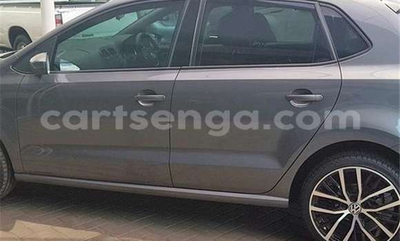 Nunua Ilio tumika Volkswagen Polo Black Gari ndani ya Manzini nchini Manzini Nunua Ilio tumika Volkswagen Polo Black Gari ndani ya Manzini nchini Manzini