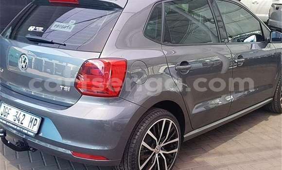 Nunua Ilio tumika Volkswagen Polo Black Gari ndani ya Manzini nchini Manzini Nunua Ilio tumika Volkswagen Polo Black Gari ndani ya Manzini nchini Manzini