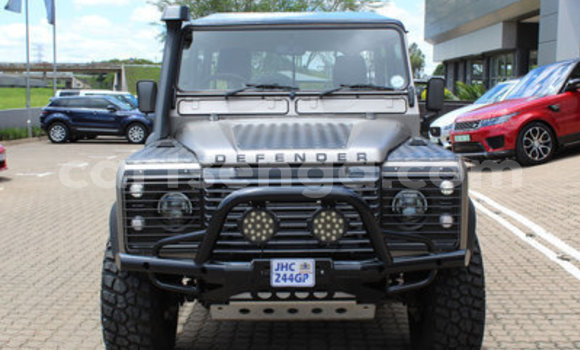 Buy Used Land Rover Defender Other Car in Bhunya in Manzini Buy Used Land Rover Defender Other Car in Bhunya in Manzini