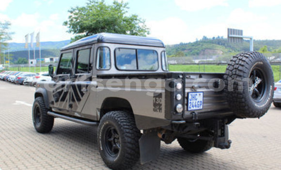 Buy Used Land Rover Defender Other Car in Bhunya in Manzini Buy Used Land Rover Defender Other Car in Bhunya in Manzini
