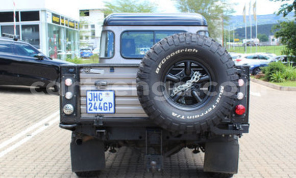 Buy Used Land Rover Defender Other Car in Bhunya in Manzini Buy Used Land Rover Defender Other Car in Bhunya in Manzini