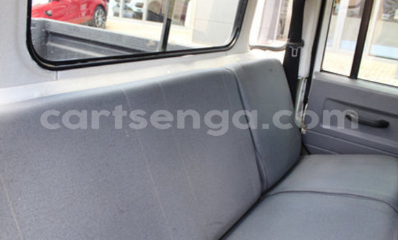 Buy Used Land Rover Defender Other Car in Bhunya in Manzini Buy Used Land Rover Defender Other Car in Bhunya in Manzini