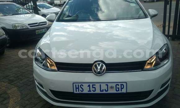 Buy Used Volkswagen Golf White Car in Bhunya in Manzini Buy Used Volkswagen Golf White Car in Bhunya in Manzini