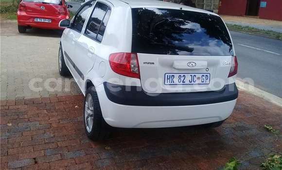 Buy Used Hyundai Getz White Car in Bhunya in Manzini Buy Used Hyundai Getz White Car in Bhunya in Manzini
