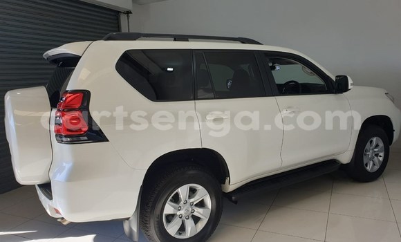 Acheter Occasion Voiture Toyota Prado Blanc à Matsapha, Manzini Acheter Occasion Voiture Toyota Prado Blanc à Matsapha, Manzini