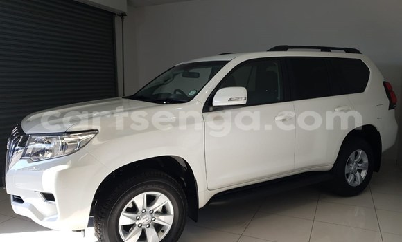 Acheter Occasion Voiture Toyota Prado Blanc à Matsapha, Manzini Acheter Occasion Voiture Toyota Prado Blanc à Matsapha, Manzini