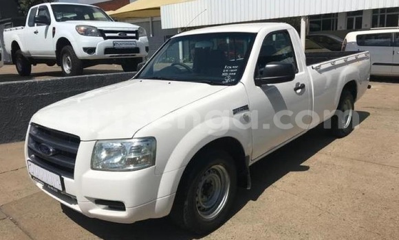 Buy Used Ford Ranger White Car in Ezulwini in Hhohho Buy Used Ford Ranger White Car in Ezulwini in Hhohho