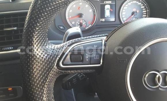 Acheter Occasion Voiture Audi RS Q3 Rouge à Big Bend, Lubombo District Acheter Occasion Voiture Audi RS Q3 Rouge à Big Bend, Lubombo District