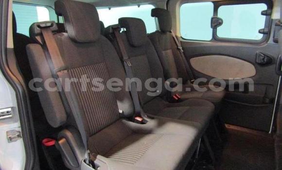 Acheter Occasion Voiture Ford Tourneo Custom Blanc à Big Bend, Lubombo District Acheter Occasion Voiture Ford Tourneo Custom Blanc à Big Bend, Lubombo District