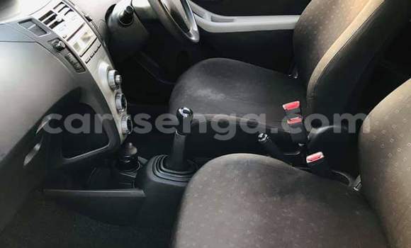 Nunua Ilio tumika Toyota Yaris Red Gari ndani ya Bhunya nchini Manzini Nunua Ilio tumika Toyota Yaris Red Gari ndani ya Bhunya nchini Manzini