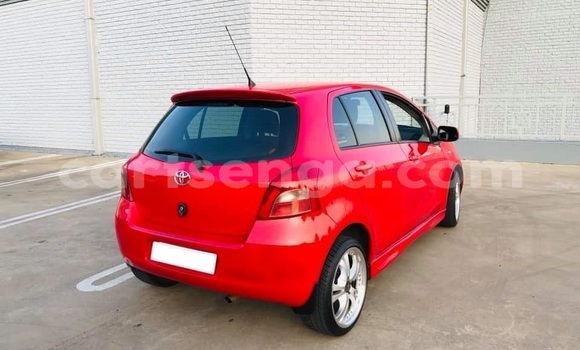 Nunua Ilio tumika Toyota Yaris Red Gari ndani ya Bhunya nchini Manzini Nunua Ilio tumika Toyota Yaris Red Gari ndani ya Bhunya nchini Manzini