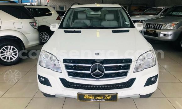 Acheter Occasion Voiture Mercedes‒Benz ML–Class Blanc à Bulembu, Hhohho Acheter Occasion Voiture Mercedes‒Benz ML–Class Blanc à Bulembu, Hhohho
