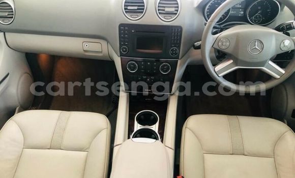 Acheter Occasion Voiture Mercedes‒Benz ML–Class Blanc à Bulembu, Hhohho Acheter Occasion Voiture Mercedes‒Benz ML–Class Blanc à Bulembu, Hhohho