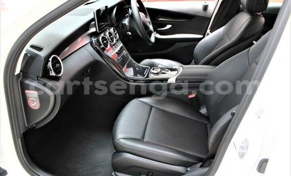 Acheter Occasion Voiture Mercedes‒Benz AMG GLC Blanc à Ezulwini, Hhohho Acheter Occasion Voiture Mercedes‒Benz AMG GLC Blanc à Ezulwini, Hhohho