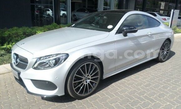 Acheter Occasion Voiture Mercedes‒Benz AMG GLE Gris à Hlatikulu, Shiselweni District Acheter Occasion Voiture Mercedes‒Benz AMG GLE Gris à Hlatikulu, Shiselweni District