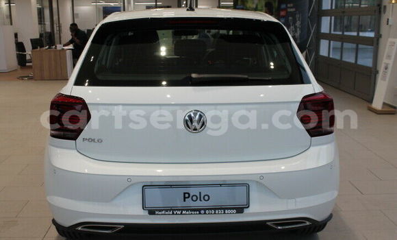 Acheter Occasion Voiture Volkswagen Polo Blanc à Bhunya, Manzini Acheter Occasion Voiture Volkswagen Polo Blanc à Bhunya, Manzini