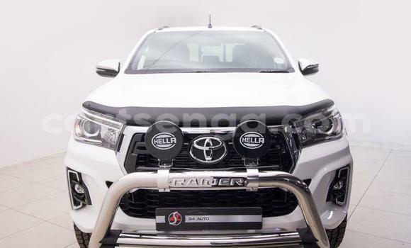 Acheter Occasion Voiture Toyota Hilux Blanc à Big Bend, Lubombo Acheter Occasion Voiture Toyota Hilux Blanc à Big Bend, Lubombo