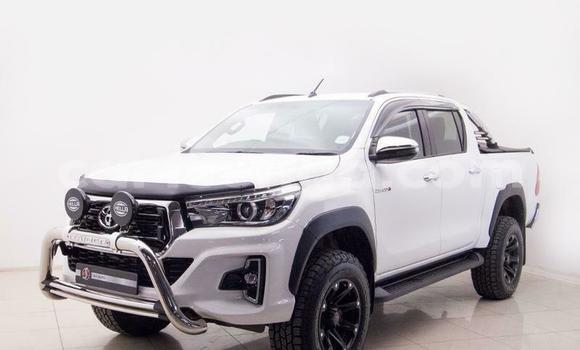 Acheter Occasion Voiture Toyota Hilux Blanc à Big Bend, Lubombo Acheter Occasion Voiture Toyota Hilux Blanc à Big Bend, Lubombo
