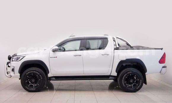 Acheter Occasion Voiture Toyota Hilux Blanc à Big Bend, Lubombo Acheter Occasion Voiture Toyota Hilux Blanc à Big Bend, Lubombo
