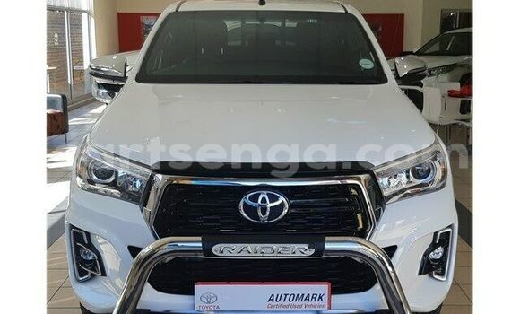 Acheter Occasion Voiture Toyota Hilux Blanc à Bhunya, Manzini Acheter Occasion Voiture Toyota Hilux Blanc à Bhunya, Manzini