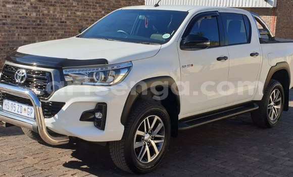 Acheter Occasion Voiture Toyota Hilux Blanc à Big Bend, Lubombo Acheter Occasion Voiture Toyota Hilux Blanc à Big Bend, Lubombo