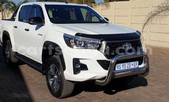 Acheter Occasion Voiture Toyota Hilux Blanc à Big Bend, Lubombo Acheter Occasion Voiture Toyota Hilux Blanc à Big Bend, Lubombo
