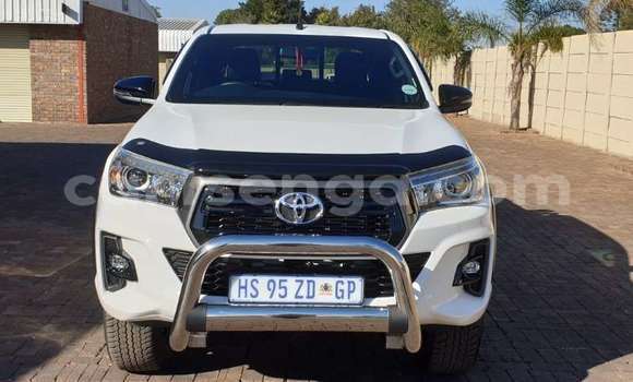 Acheter Occasion Voiture Toyota Hilux Blanc à Big Bend, Lubombo Acheter Occasion Voiture Toyota Hilux Blanc à Big Bend, Lubombo