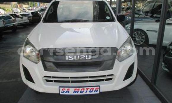 Acheter Occasion Voiture Isuzu KB Blanc à Big Bend, Lubombo Acheter Occasion Voiture Isuzu KB Blanc à Big Bend, Lubombo