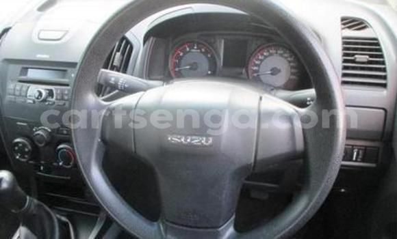 Acheter Occasion Voiture Isuzu KB Blanc à Big Bend, Lubombo Acheter Occasion Voiture Isuzu KB Blanc à Big Bend, Lubombo