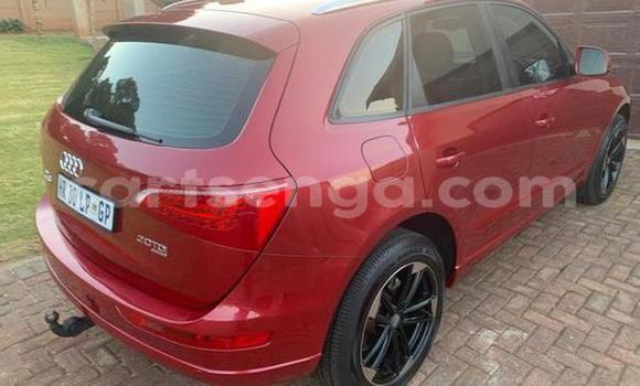 Nunua Ilio tumika Audi Q5 Red Gari ndani ya Bhunya nchini Manzini Nunua Ilio tumika Audi Q5 Red Gari ndani ya Bhunya nchini Manzini