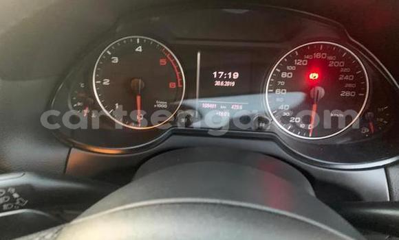 Nunua Ilio tumika Audi Q5 Red Gari ndani ya Bhunya nchini Manzini Nunua Ilio tumika Audi Q5 Red Gari ndani ya Bhunya nchini Manzini