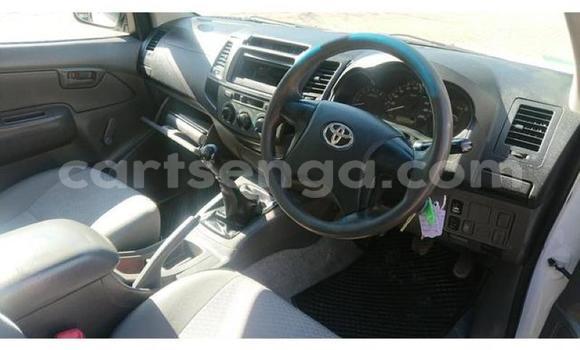 Buy Used Toyota Hilux White Car in Manzini in Manzini Buy Used Toyota Hilux White Car in Manzini in Manzini