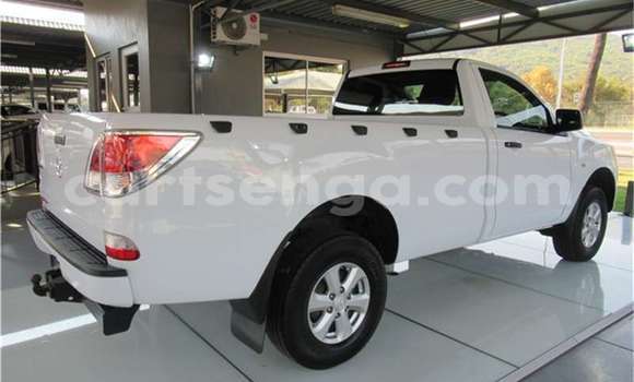 Acheter Occasion Voiture Mazda BT-50 Blanc à Manzini, Manzini Acheter Occasion Voiture Mazda BT-50 Blanc à Manzini, Manzini
