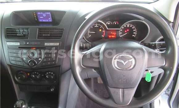 Acheter Occasion Voiture Mazda BT-50 Blanc à Manzini, Manzini Acheter Occasion Voiture Mazda BT-50 Blanc à Manzini, Manzini