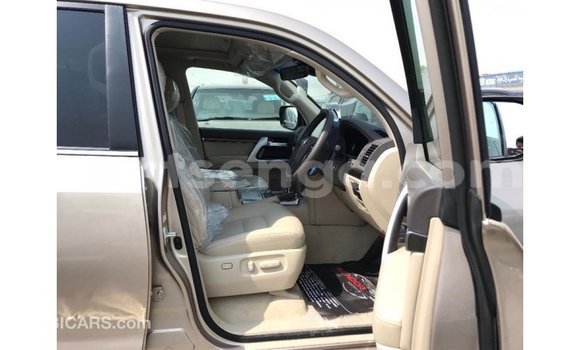 Buy Import Toyota Land Cruiser Other Car in Import - Dubai in Hhohho Buy Import Toyota Land Cruiser Other Car in Import - Dubai in Hhohho