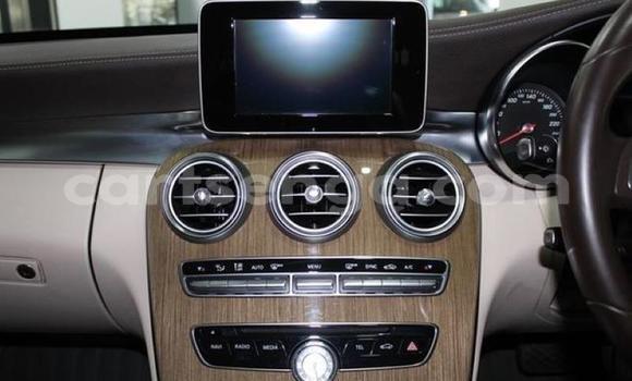 Acheter Occasion Voiture Mercedes‒Benz C-klasse Gris à Mbabane, Manzini Acheter Occasion Voiture Mercedes‒Benz C-klasse Gris à Mbabane, Manzini