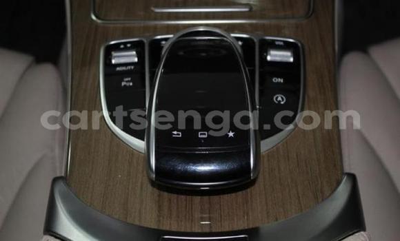 Acheter Occasion Voiture Mercedes‒Benz C-klasse Gris à Mbabane, Manzini Acheter Occasion Voiture Mercedes‒Benz C-klasse Gris à Mbabane, Manzini