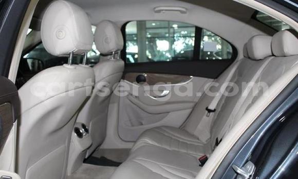 Acheter Occasion Voiture Mercedes‒Benz C-klasse Gris à Mbabane, Manzini Acheter Occasion Voiture Mercedes‒Benz C-klasse Gris à Mbabane, Manzini
