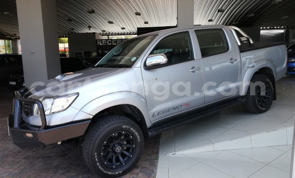 Buy Used Toyota Hilux Silver Car in Big Bend in Lubombo District Buy Used Toyota Hilux Silver Car in Big Bend in Lubombo District
