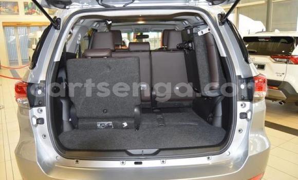 Acheter Occasion Voiture Toyota Fortuner Gris à Manzini, Manzini Acheter Occasion Voiture Toyota Fortuner Gris à Manzini, Manzini