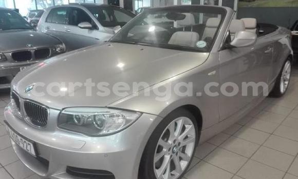 Acheter Occasion Voiture BMW 1–Series Gris à Manzini, Manzini Acheter Occasion Voiture BMW 1–Series Gris à Manzini, Manzini