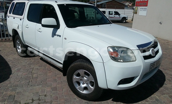 Buy Used Mazda BT-50 White Car in Ezulwini in Hhohho Buy Used Mazda BT-50 White Car in Ezulwini in Hhohho