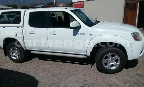 Buy Used Mazda BT-50 White Car in Ezulwini in Hhohho Buy Used Mazda BT-50 White Car in Ezulwini in Hhohho