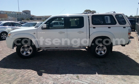 Buy Used Mazda BT-50 White Car in Ezulwini in Hhohho Buy Used Mazda BT-50 White Car in Ezulwini in Hhohho