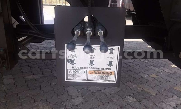 Buy Used Isuzu TF (Pickup) White Car in Ezulwini in Hhohho Buy Used Isuzu TF (Pickup) White Car in Ezulwini in Hhohho