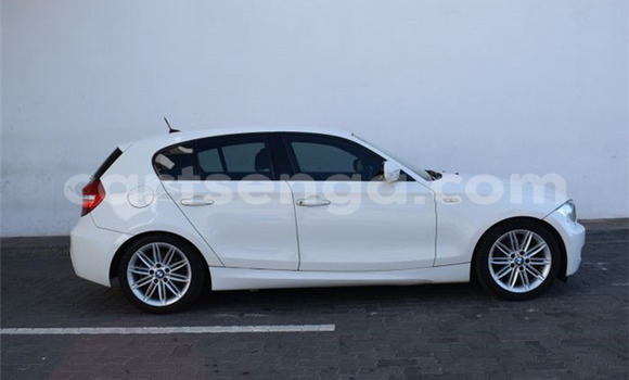 Buy Used BMW 1er White Car in Ezulwini in Hhohho Buy Used BMW 1er White Car in Ezulwini in Hhohho
