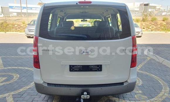 Buy Used Hyundai H1 White Car in Manzini in Manzini Buy Used Hyundai H1 White Car in Manzini in Manzini
