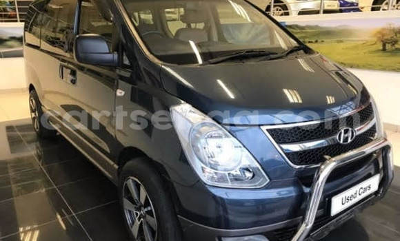 Buy Used Hyundai H1 Silver Car in Manzini in Manzini Buy Used Hyundai H1 Silver Car in Manzini in Manzini