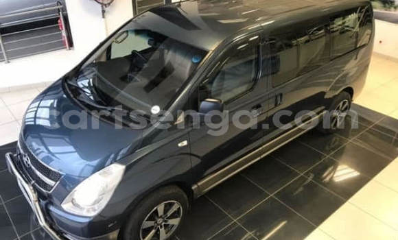 Buy Used Hyundai H1 Silver Car in Manzini in Manzini Buy Used Hyundai H1 Silver Car in Manzini in Manzini