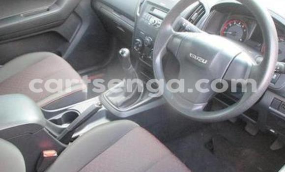 Acheter Occasion Voiture Isuzu KB Blanc à Mbabane, Manzini Acheter Occasion Voiture Isuzu KB Blanc à Mbabane, Manzini